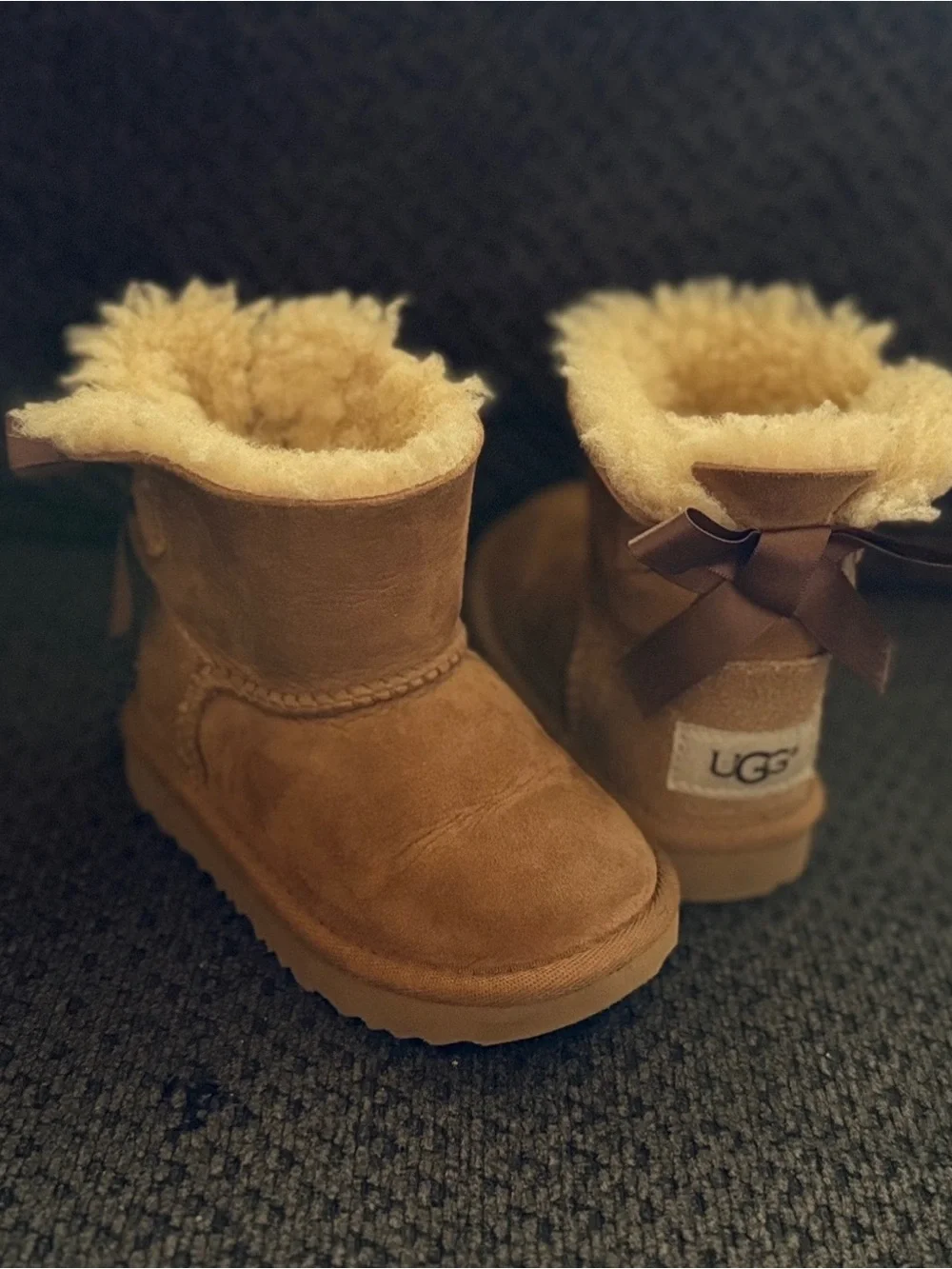 UGG Kids Chestnut Suede Shearling Bow Boot